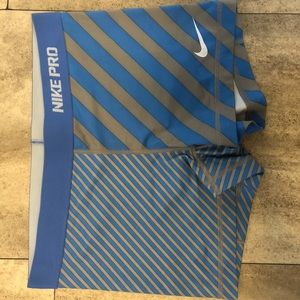 Nike Pro Shorts - Blue/Grey Stripes
